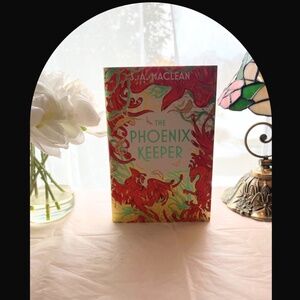 Illumicrate - The Phoenix Keeper